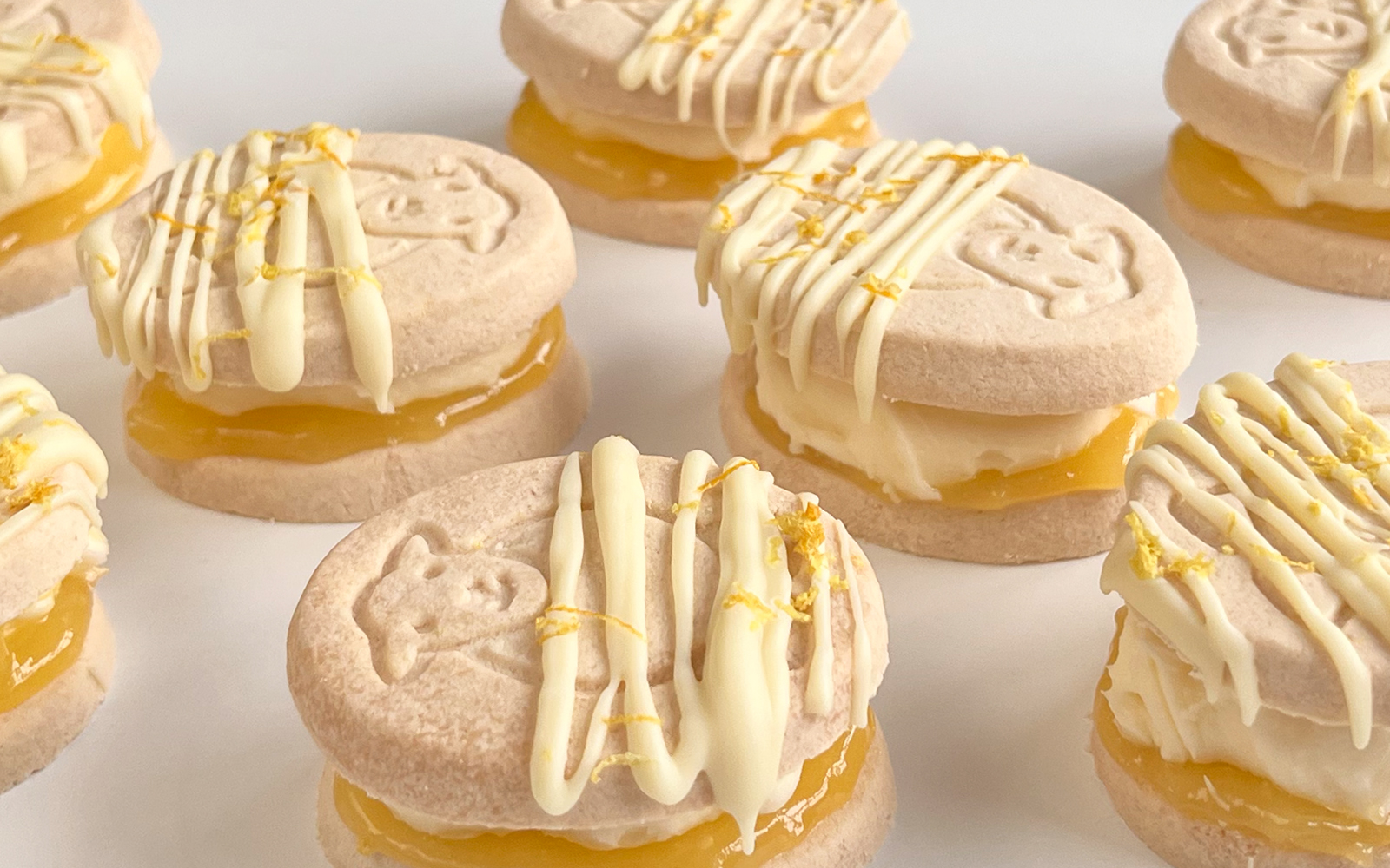 lemon short 1 Herdy Lemon and Ginger Shortbread Sandwiches